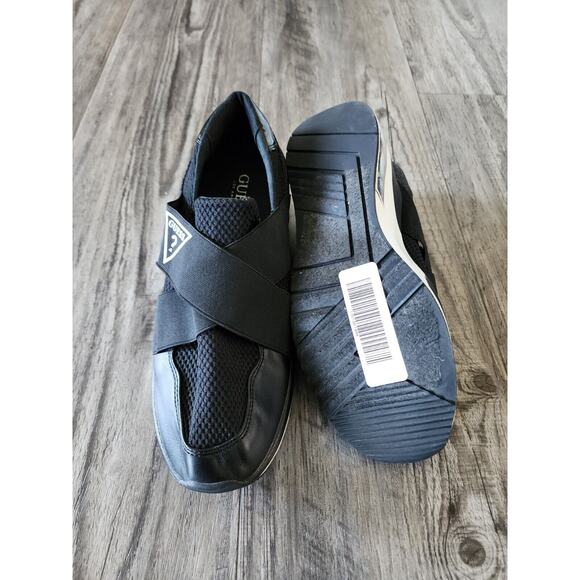 GUESS Sneakers Women's 8.5 Black And White - Picture 8 of 8